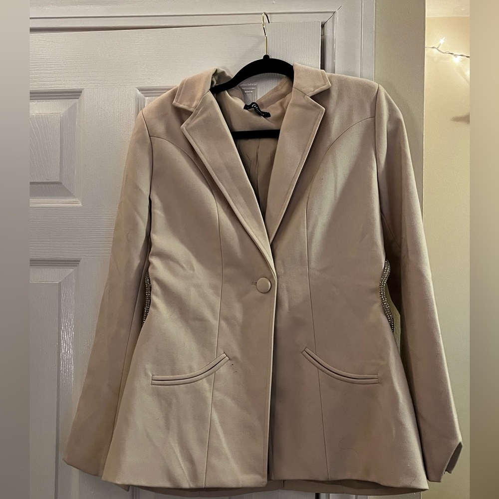 Rhinestone cutout back blazer